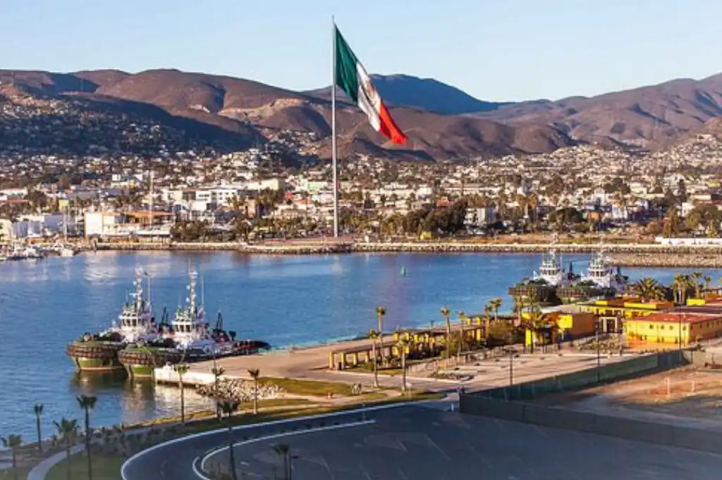 Daniel Madariaga Barrilado highlights the role of ecotourism and artisanal fishing in Baja California